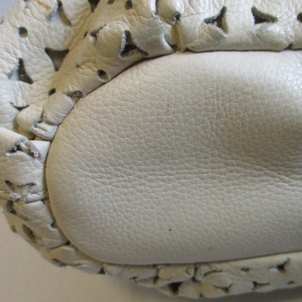 *FOSSIL Ivory Stenciled BOHO Tassel Accents Satchel Tote - Picture 6 of 9